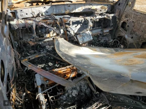 ✅ 2016 Toyota Tacoma Limited • VIN: 3TMEZ5CN9GM006094 • Lot: 83681454. Wystawiony na Copart z przebiegiem Nie podano. Bezpłatny archiwum sprzedaży aukcyjnych z USA i szczegółowy raport historii pojazdu na DreamBid. Zdjęcie 8.