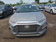 ✅ 2019 Hyundai Kona SE • VIN: KM8K12AA0KU301741 • Лот: 67340134. Опубликован ранее на Copart с пробегом Не указан. Бесплатный доступ к архиву аукционных продаж из США и подробный отчёт об истории автомобиля на DreamBid. Изображение 5.