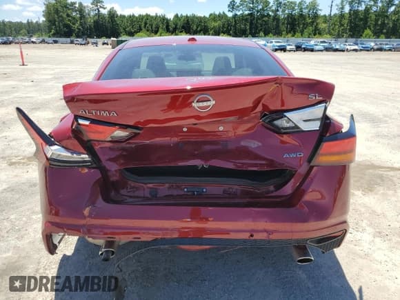 ✅ 2024 Nissan Altima SL • VIN: 1N4BL4EW5RN340481 • Lot: 66007725. Wystawiony na Copart z przebiegiem 17 983 mil. Bezpłatny archiwum sprzedaży aukcyjnych z USA i szczegółowy raport historii pojazdu na DreamBid. Zdjęcie 6.