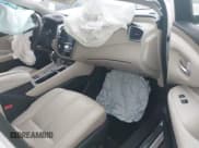 ✅ 2020 Nissan Murano SV • VIN: 5N1AZ2BJ0LN133713 • Lot: 42695029. Listed on IAAI with 73,352 mi. Free auction sales archive from the USA and detailed vehicle history report at DreamBid. Image 5.