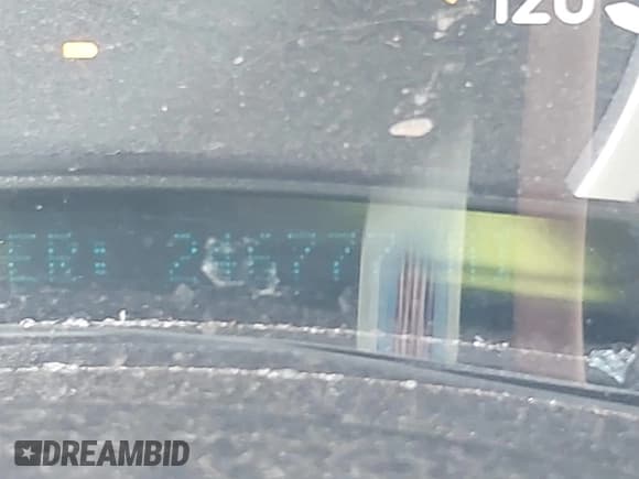 ✅ 2006 Hummer H2 • VIN: 5GRGN23U66H113325 • Lot: 42731886. Wystawiony na IAAI z przebiegiem 246 777 mil. Bezpłatny archiwum sprzedaży aukcyjnych z USA i szczegółowy raport historii pojazdu na DreamBid. Zdjęcie 15.