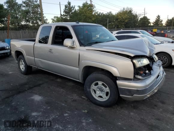 ✅ 2005 Chevrolet Silverado 1500 Z71 • VIN: 1GCEK19Z45Z343291 • Лот: 69807334. Опубликован ранее на Copart с пробегом Не указан. Бесплатный доступ к архиву аукционных продаж из США и подробный отчёт об истории автомобиля на DreamBid. Изображение 4.