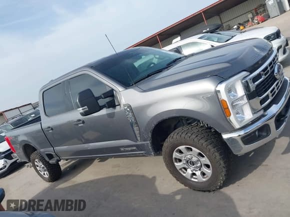 ✅ 2024 Ford F-250 XL • VIN: 1FT7W2BT5RED57884 • Лот: 42605362. Опубликован ранее на IAAI с пробегом 37 644 миль. Бесплатный доступ к архиву аукционных продаж из США и подробный отчёт об истории автомобиля на DreamBid. Изображение 13.