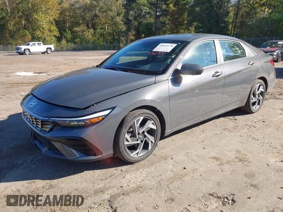 ✅ 2025 Hyundai Elantra SEL Convenience • VIN: KMHLS4DG0SU951487 • Лот: 43623170. Опубликован ранее на IAAI с пробегом 19 172 миль. Бесплатный доступ к архиву аукционных продаж из США и подробный отчёт об истории автомобиля на DreamBid. Изображение 2.