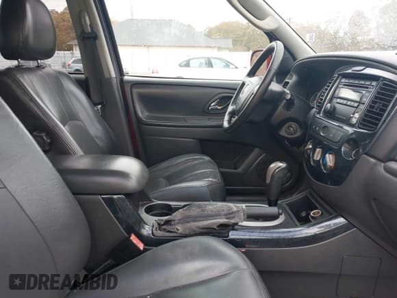 ✅ 2005 Mazda Tribute S • VIN: 4F2CZ96125KM51790 • Lot: 43764842. Listed on IAAI with 181,126 mi. Free auction sales archive from the USA and detailed vehicle history report at DreamBid. Image 5.