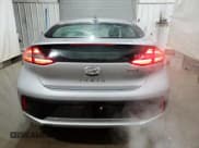 ✅ 2019 Hyundai Ioniq Limited • VIN: KMHC75LD9KU172927 • Lot: 42393255. Wystawiony na Copart z przebiegiem 68 694 mil. Bezpłatny archiwum sprzedaży aukcyjnych z USA i szczegółowy raport historii pojazdu na DreamBid. Zdjęcie 6.