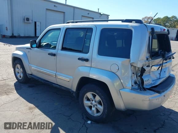 ✅ 2010 Jeep Liberty Sport • VIN: 1J4PN2GK1AW178964 • Lot: 43437287. Listed on IAAI with 124,787 mi. Free auction sales archive from the USA and detailed vehicle history report at DreamBid. Image 3.