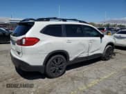 ✅ 2022 Subaru Ascent Onyx • VIN: 4S4WMAJD6N3432972 • Lot: 56332765. Wystawiony na Copart z przebiegiem 53 789 mil. Bezpłatny archiwum sprzedaży aukcyjnych z USA i szczegółowy raport historii pojazdu na DreamBid. Zdjęcie 3.