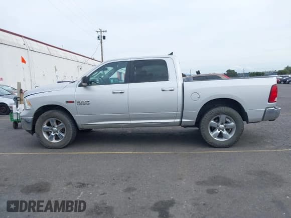 ✅ 2018 Ram 1500 Lone Star • VIN: 1C6RR7LM7JS339355 • Лот: 43402037. Опубликован ранее на IAAI с пробегом 112 324 миль. Бесплатный доступ к архиву аукционных продаж из США и подробный отчёт об истории автомобиля на DreamBid. Изображение 14.