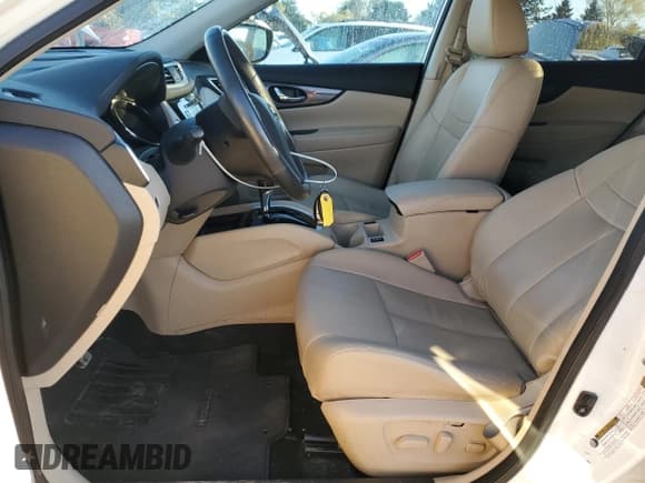 ✅ 2016 Nissan Rogue SL • VIN: 5N1AT2MV5GC785925 • Lot: 90227045. Wystawiony na Copart z przebiegiem 85 766 mil. Bezpłatny archiwum sprzedaży aukcyjnych z USA i szczegółowy raport historii pojazdu na DreamBid. Zdjęcie 7.