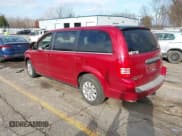 ✅ 2010 Chrysler Town & Country LX • VIN: 2A4RR4DEXAR173827 • Lot: 43763678. Wystawiony na IAAI z przebiegiem 200 020 mil. Bezpłatny archiwum sprzedaży aukcyjnych z USA i szczegółowy raport historii pojazdu na DreamBid. Zdjęcie 3.