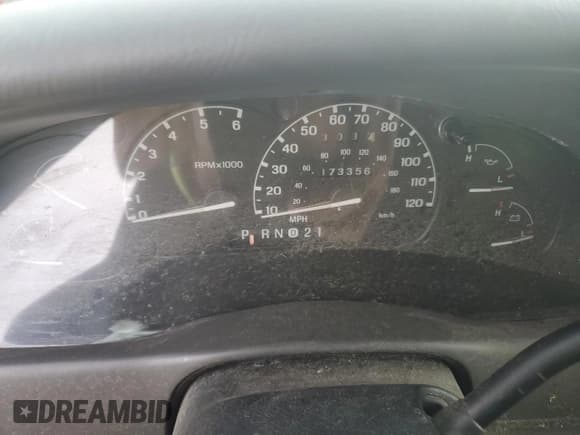 ✅ 2002 Ford Ranger XL Fleet • VIN: 1FTZR45E72PA82683 • Lot: 86828735. Wystawiony na Copart z przebiegiem 173 356 mil. Bezpłatny archiwum sprzedaży aukcyjnych z USA i szczegółowy raport historii pojazdu na DreamBid. Zdjęcie 9.