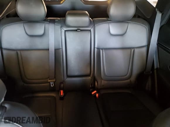 ✅ 2023 Hyundai Tucson Limited • VIN: 5NMJECAE7PH189211 • Lot: 57729624. Wystawiony na Copart z przebiegiem 42 219 mil. Bezpłatny archiwum sprzedaży aukcyjnych z USA i szczegółowy raport historii pojazdu na DreamBid. Zdjęcie 10.