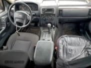 ✅ 2004 Jeep Grand Cherokee Laredo • VIN: 1J4GX48S04C423487 • Lot: 95890675. Wystawiony na Copart z przebiegiem Nie podano. Bezpłatny archiwum sprzedaży aukcyjnych z USA i szczegółowy raport historii pojazdu na DreamBid. Zdjęcie 8.