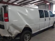 ✅ 2019 Chevrolet Express Cargo • VIN: 1GCWGBFP0K1354958 • Лот: 42175860. Опубликован ранее на IAAI с пробегом 273 313 миль. Бесплатный доступ к архиву аукционных продаж из США и подробный отчёт об истории автомобиля на DreamBid. Изображение 6.