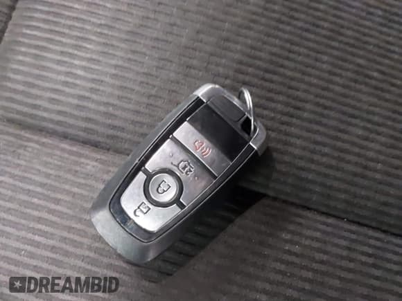 ✅ 2019 Ford Expedition Max XLT • VIN: 1FMJK1JT9KEA86164 • Lot: 42545782. Wystawiony na IAAI z przebiegiem 117 924 mil. Bezpłatny archiwum sprzedaży aukcyjnych z USA i szczegółowy raport historii pojazdu na DreamBid. Zdjęcie 11.