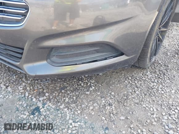 ✅ 2015 Ford Fusion SE • VIN: 3FA6P0H75FR211104 • Lot: 43751481. Wystawiony na IAAI z przebiegiem 167 381 mil. Bezpłatny archiwum sprzedaży aukcyjnych z USA i szczegółowy raport historii pojazdu na DreamBid. Zdjęcie 6.