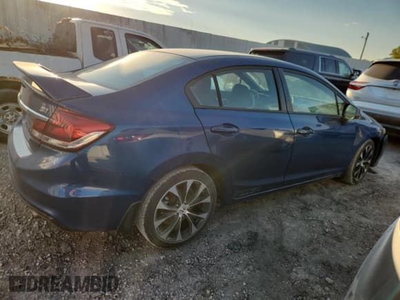 ✅ 2013 Honda Civic Si • VIN: 2HGFB6E54DH709898 • Lot: 86257815. Wystawiony na Copart z przebiegiem 215 459 mil. Bezpłatny archiwum sprzedaży aukcyjnych z USA i szczegółowy raport historii pojazdu na DreamBid. Zdjęcie 3.