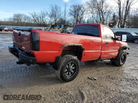 ✅ 2004 GMC Sierra 1500 • VIN: 1GTHC24244E335644 • Лот: 86395424. Опубликован ранее на Copart с пробегом Не указан. Бесплатный доступ к архиву аукционных продаж из США и подробный отчёт об истории автомобиля на DreamBid. Изображение 3.