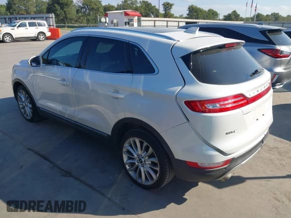 ✅ 2015 Lincoln MKC • VIN: 5LMCJ1A93FUJ26831 • Лот: 43194872. Опубликован ранее на IAAI с пробегом 165 534 миль. Бесплатный доступ к архиву аукционных продаж из США и подробный отчёт об истории автомобиля на DreamBid. Изображение 3.