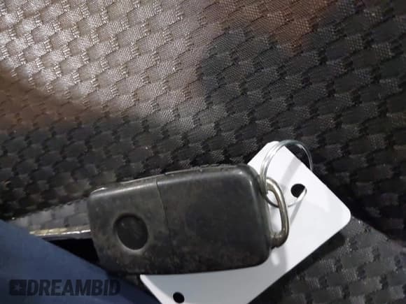 ✅ 2015 Volkswagen Passat S • VIN: 1VWAS7A30FC020995 • Lot: 42348252. Listed on IAAI with 177,806 mi. Free auction sales archive from the USA and detailed vehicle history report at DreamBid. Image 11.