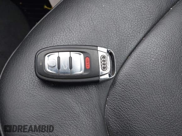 ✅ 2013 Audi A4 Premium • VIN: WAUBFAFL2DN021243 • Lot: 43249752. Listed on IAAI with 218,671 mi. Free auction sales archive from the USA and detailed vehicle history report at DreamBid. Image 11.