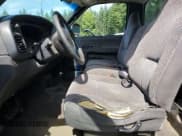 ✅ 1998 Dodge 1500 • VIN: 1B7HF16Y6WS764226 • Lot: 70737345. Wystawiony na Copart z przebiegiem 219 886 mil. Bezpłatny archiwum sprzedaży aukcyjnych z USA i szczegółowy raport historii pojazdu na DreamBid. Zdjęcie 7.