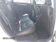 ✅ 2013 Ford Fusion Titanium • VIN: 3FA6P0SU0DR239890 • Lot: 42745530. Wystawiony na IAAI z przebiegiem 129 458 mil. Bezpłatny archiwum sprzedaży aukcyjnych z USA i szczegółowy raport historii pojazdu na DreamBid. Zdjęcie 8.