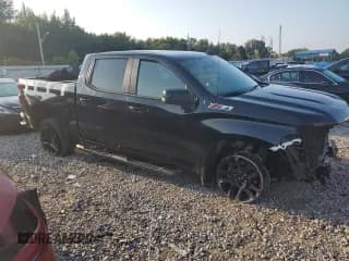 ✅ 2021 Chevrolet Silverado 1500 LT Trail Boss • VIN: 1GCPYFEL4MZ437353 • Lot: 66772594. Wystawiony na Copart z przebiegiem 49 190 mil. Bezpłatny archiwum sprzedaży aukcyjnych z USA i szczegółowy raport historii pojazdu na DreamBid. Zdjęcie 4.
