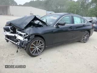 2019 BMW 3 Series 330i xDrive z VIN 3MW5R7J50K8B02578, wystawiony jako Copart lot #60014845 z przebiegiem 49 326 mil mil oraz Szkoda całkowita • Salvage title. Historia ofert i sprzedaży dostępna na DreamBid. Obrazek 1.