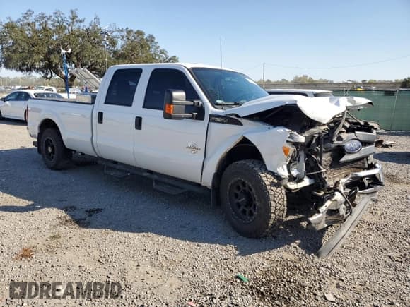✅ 2014 Ford F-250 XL • VIN: 1FT7W2AT8EEA41102 • Lot: 44681474. Listed on Copart with 279,429 mi. Free auction sales archive from the USA and detailed vehicle history report at DreamBid. Image 4.