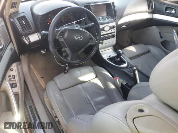 ✅ 2008 Infiniti G37 Journey • VIN: JNKCV64E48M126257 • Lot: 92937855. Listed on Copart with 210,652 mi. Free auction sales archive from the USA and detailed vehicle history report at DreamBid. Image 8.