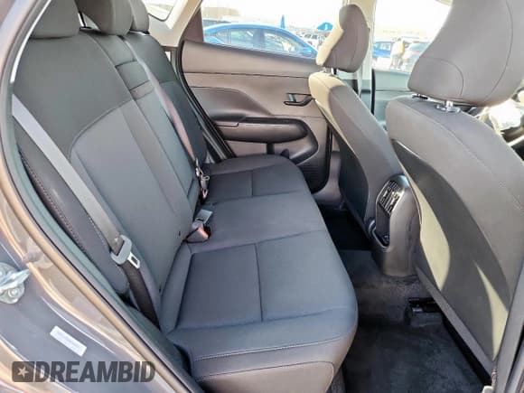 ✅ 2025 Hyundai Kona SEL • VIN: KM8HB3AB9SU312405 • Lot: 90354135. Wystawiony na Copart z przebiegiem 8 373 mil. Bezpłatny archiwum sprzedaży aukcyjnych z USA i szczegółowy raport historii pojazdu na DreamBid. Zdjęcie 11.