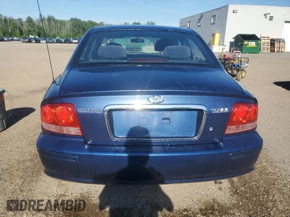 ✅ 2004 Hyundai Sonata • VIN: KMHWF25S34A069582 • Lot: 62880135. Listed on Copart with 135,813 mi. Free auction sales archive from the USA and detailed vehicle history report at DreamBid. Image 6.