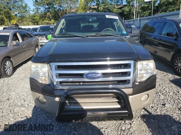 ✅ 2008 Ford Expedition Eddie Bauer • VIN: 1FMFU18558LA79899 • Lot: 84959615. Wystawiony na Copart z przebiegiem 268 749 mil. Bezpłatny archiwum sprzedaży aukcyjnych z USA i szczegółowy raport historii pojazdu na DreamBid. Zdjęcie 5.