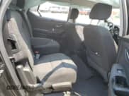 ✅ 2019 Chevrolet Traverse LT Cloth • VIN: 1GNERGKW6KJ217871 • Lot: 63568434. Wystawiony na Copart z przebiegiem 75 518 mil. Bezpłatny archiwum sprzedaży aukcyjnych z USA i szczegółowy raport historii pojazdu na DreamBid. Zdjęcie 12.