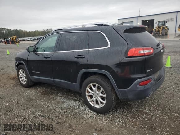 ✅ 2014 Jeep Cherokee Latitude • VIN: 1C4PJMCS5EW125645 • Лот: 89829685. Опубликован ранее на Copart с пробегом 105 724 миль. Бесплатный доступ к архиву аукционных продаж из США и подробный отчёт об истории автомобиля на DreamBid. Изображение 2.