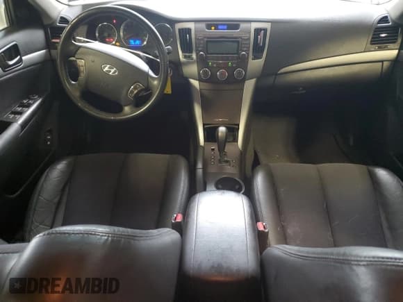 ✅ 2010 Hyundai Sonata Limited • VIN: 5NPEU4AC7AH638891 • Лот: 72570514. Опубликован ранее на Copart с пробегом 201 972 миль. Бесплатный доступ к архиву аукционных продаж из США и подробный отчёт об истории автомобиля на DreamBid. Изображение 8.