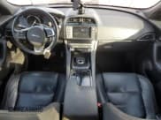 ✅ 2018 Jaguar F-Pace 20d Prestige • VIN: SADCK2FN9JA242341 • Lot: 93372675. Wystawiony na Copart z przebiegiem 86 556 mil. Bezpłatny archiwum sprzedaży aukcyjnych z USA i szczegółowy raport historii pojazdu na DreamBid. Zdjęcie 8.