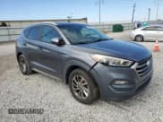 ✅ 2017 Hyundai Tucson SE • VIN: KM8J3CA45HU258206 • Лот: 91107765. Опубликован ранее на Copart с пробегом 172 046 миль. Бесплатный доступ к архиву аукционных продаж из США и подробный отчёт об истории автомобиля на DreamBid. Изображение 4.