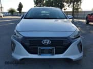 ✅ 2017 Hyundai Ioniq Blue • VIN: KMHC65LC1HU022409 • Lot: 82265615. Listed on Copart with 83,392 mi. Free auction sales archive from the USA and detailed vehicle history report at DreamBid. Image 5.