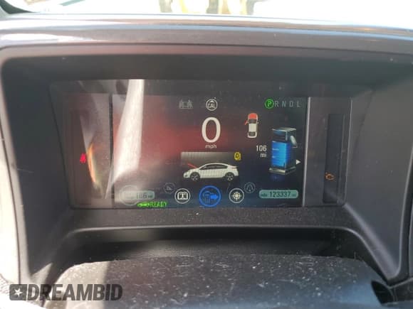 ✅ 2014 Chevrolet Volt • VIN: 1G1RA6E4XEU155165 • Lot: 73642484. Wystawiony na Copart z przebiegiem 123 337 mil. Bezpłatny archiwum sprzedaży aukcyjnych z USA i szczegółowy raport historii pojazdu na DreamBid. Zdjęcie 9.