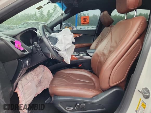 ✅ 2020 Lincoln Nautilus Reserve • VIN: 2LMPJ8KP6LBL21984 • Lot: 70761095. Wystawiony na Copart z przebiegiem Nie podano. Bezpłatny archiwum sprzedaży aukcyjnych z USA i szczegółowy raport historii pojazdu na DreamBid. Zdjęcie 7.