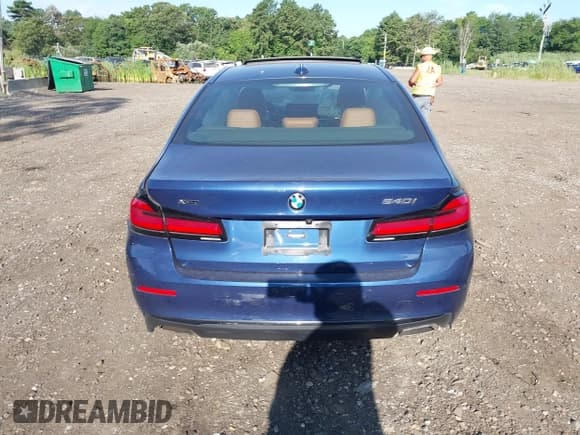 ✅ 2022 BMW 5 Series 540i xDrive • VIN: WBA73BJ01NWX54655 • Lot: 42723075. Listed on IAAI with 51,687 mi. Free auction sales archive from the USA and detailed vehicle history report at DreamBid. Image 16.