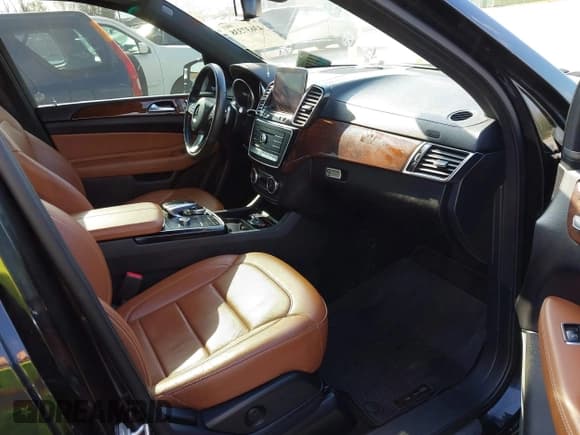 ✅ 2017 Mercedes-Benz GLS 450 • VIN: 4JGDF6EEXHA844684 • Лот: 43637338. Опубликован ранее на IAAI с пробегом 100 298 миль. Бесплатный доступ к архиву аукционных продаж из США и подробный отчёт об истории автомобиля на DreamBid. Изображение 5.