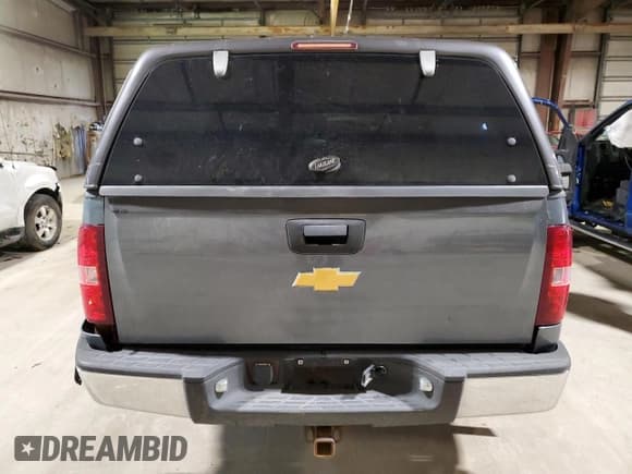 ✅ 2007 Chevrolet Silverado 1500 LTZ • VIN: 2GCEK19J671724484 • Лот: 46046334. Опубликован ранее на Copart с пробегом 150 251 миль. Бесплатный доступ к архиву аукционных продаж из США и подробный отчёт об истории автомобиля на DreamBid. Изображение 6.