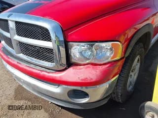 ✅ 2005 Dodge 1500 SLT • VIN: 1D7HA18NX5J506304 • Lot: 43402041. Wystawiony na IAAI z przebiegiem 158 682 mil. Bezpłatny archiwum sprzedaży aukcyjnych z USA i szczegółowy raport historii pojazdu na DreamBid. Zdjęcie 6.