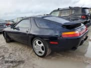 ✅ 1993 Porsche 928 • VIN: WP0AA2929PS815135 • Lot: 75042334. Wystawiony na Copart z przebiegiem Nie podano. Bezpłatny archiwum sprzedaży aukcyjnych z USA i szczegółowy raport historii pojazdu na DreamBid. Zdjęcie 2.