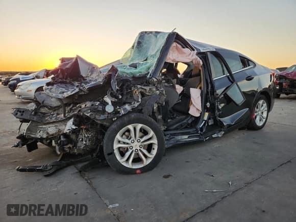 ✅ 2019 Chevrolet Cruze LT • VIN: 1G1BE5SM2K7110459 • Lot: 82544615. Listed on Copart with Not provided. Free auction sales archive from the USA and detailed vehicle history report at DreamBid. Image 1.