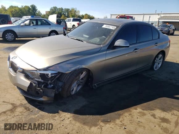 ✅ 2016 BMW 3 Series 328i xDrive • VIN: WBA8E3G58GNT80609 • Lot: 84862745. Wystawiony na Copart z przebiegiem 64 282 mil. Bezpłatny archiwum sprzedaży aukcyjnych z USA i szczegółowy raport historii pojazdu na DreamBid. Zdjęcie 1.